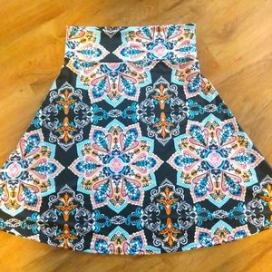 Lularoe Azure skirt! Beautiful!!